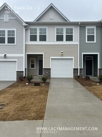 Building Photo - 461 Fran Dr