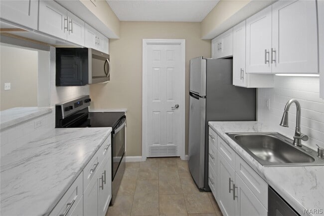 Building Photo - 315 Shirley Ridge Dr