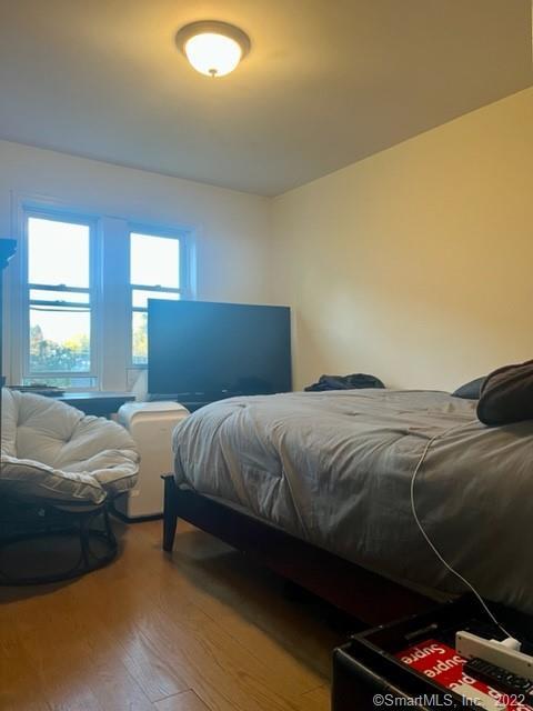 Building Photo - 115 Main St