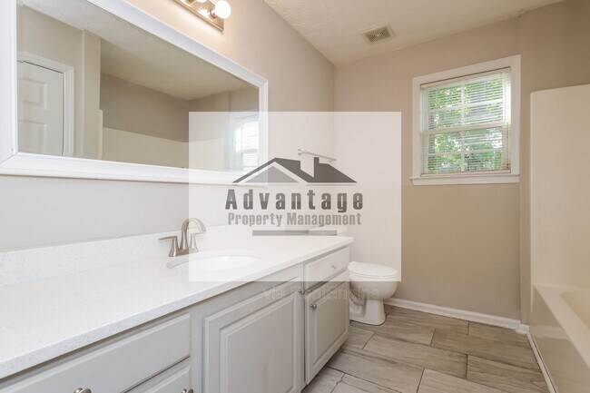 Building Photo - 503 Sherwin Ct