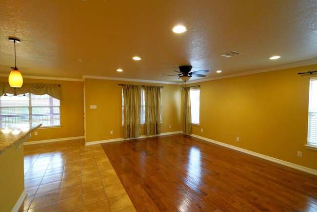 Building Photo - Beautiful Home with Upgrades Now Available...