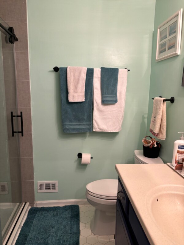 Building Photo - 3 E Ridge Mews