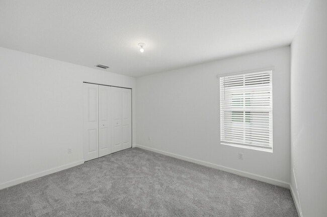 Building Photo - 19568 Whispering Crk Rd