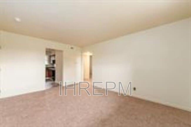 Building Photo - 276 Powell Cir