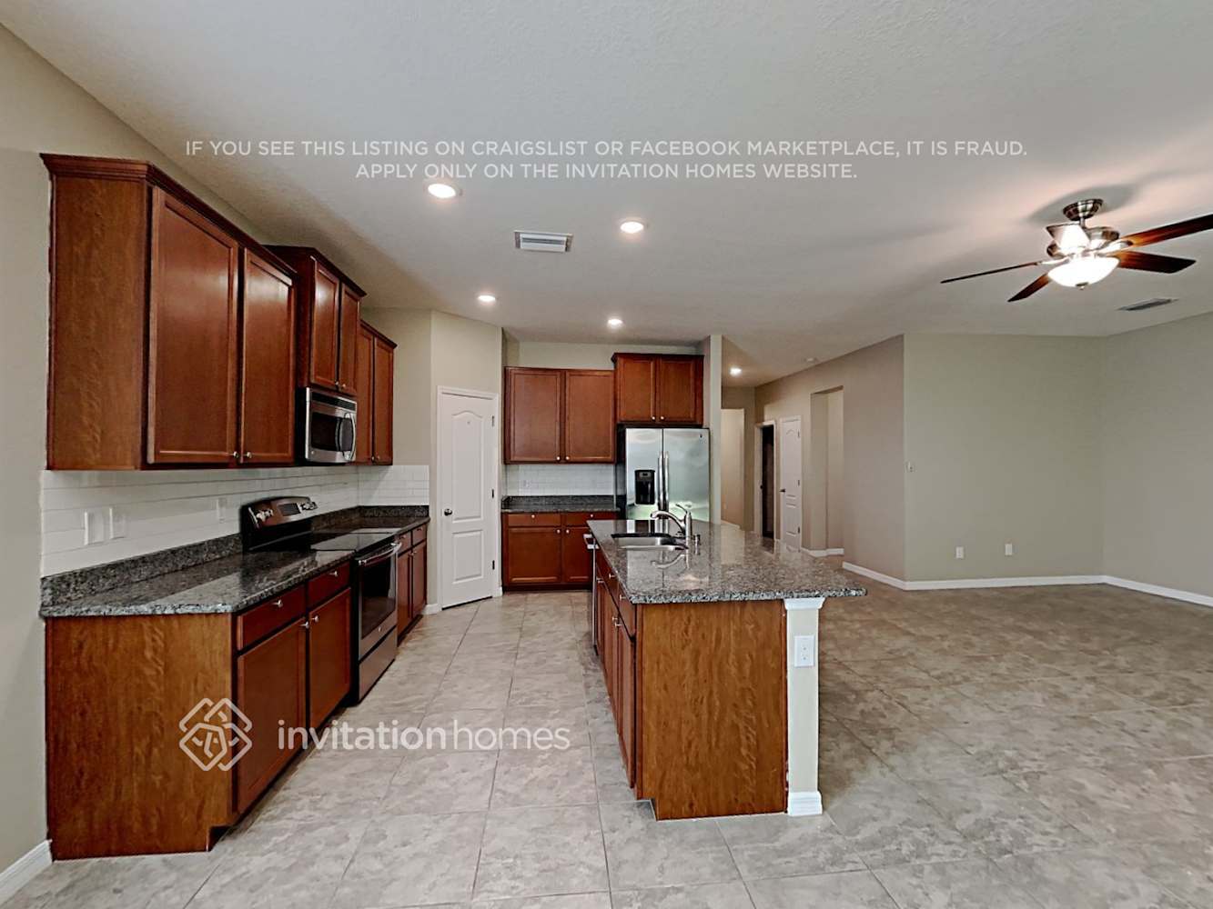 Building Photo - 11604 Warren Oaks Pl