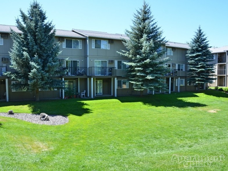 The Villages on 4th & Sullivan 15615 E 4th Ave Spokane Valley WA