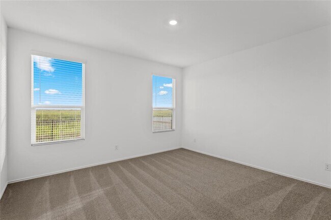 Building Photo - 172 Rodney Boat Rd
