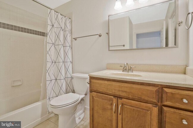 Building Photo - 3308 Wyndham Cir