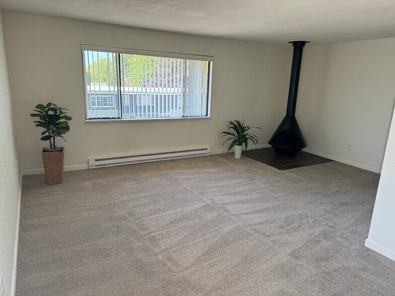 Living Room - Wellsforth Apartments