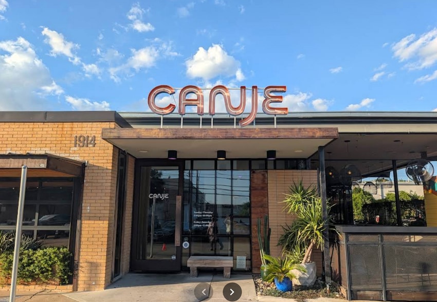 Building Photo - 1904 E 10th St