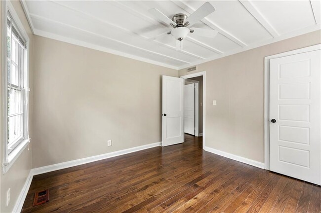 Building Photo - 780 Scott Cir