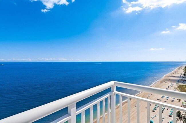 Building Photo - 3850 Galt Ocean Dr