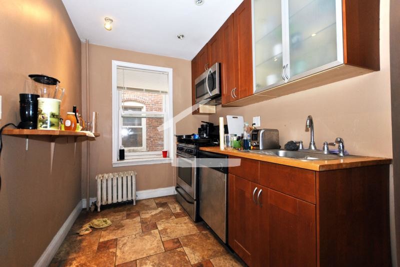 Building Photo - 1307 Commonwealth Avenue