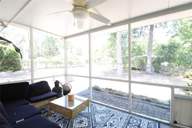 Building Photo - 2046 NW 19th Ln