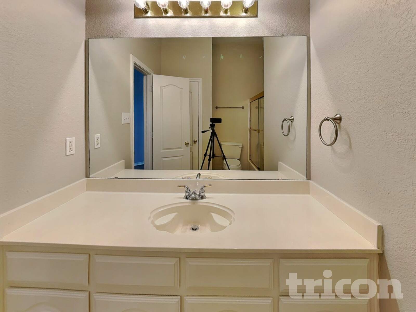 Building Photo - 1314 Pegasus Dr