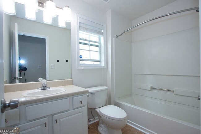 Building Photo - 1481 Beckley Pointe