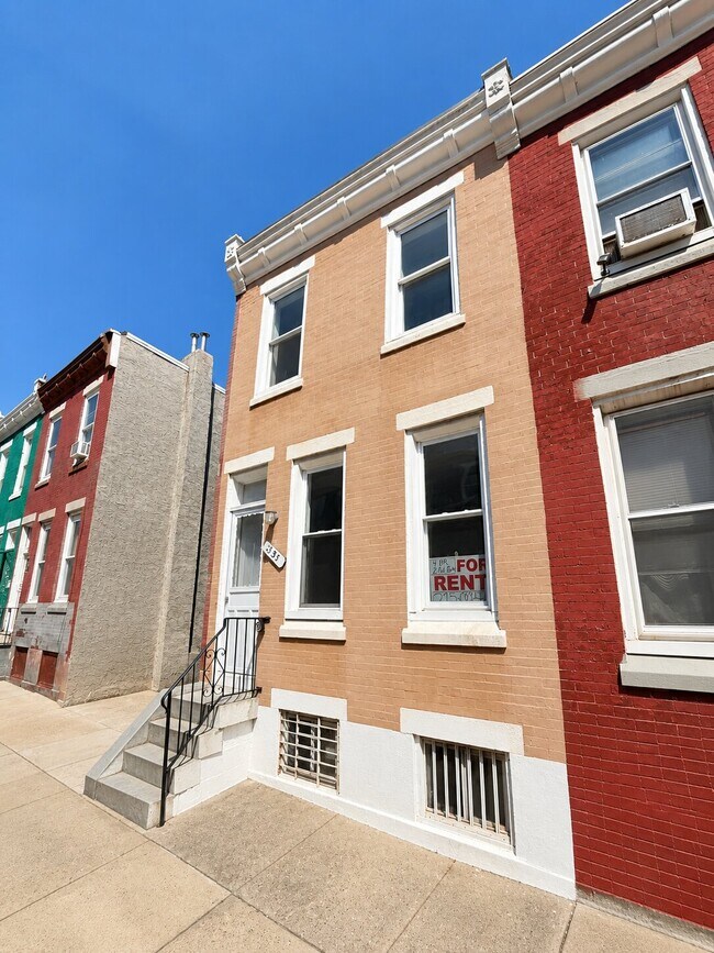 Building Photo - 2551 N Jessup St