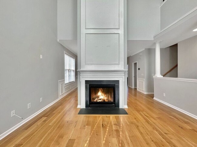 Building Photo - 1418 Hamlin Park Cir