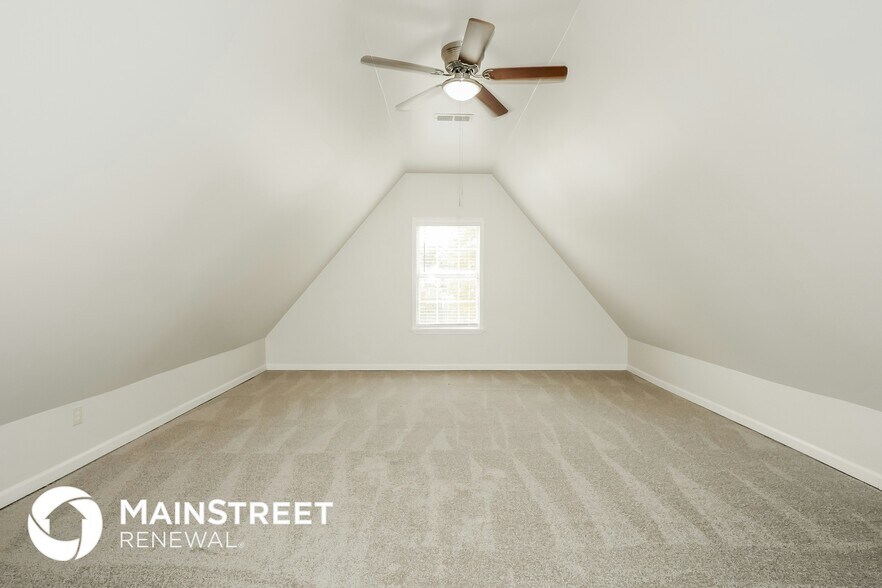 Building Photo - 9260 Acadia Pl