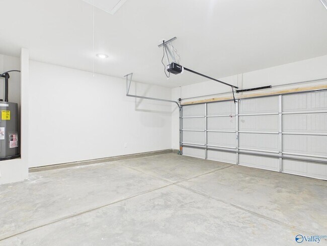 Building Photo - 112 Betty Williams Dr