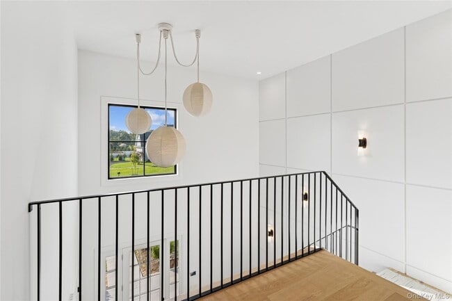 Building Photo - 4 Margareta Ct