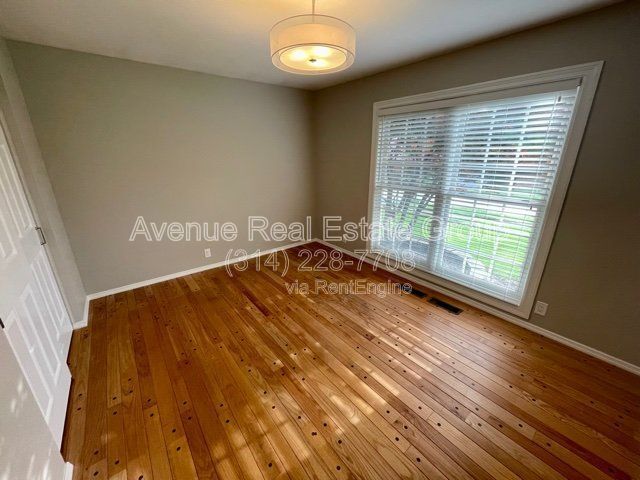 Building Photo - 514 Redondo Dr