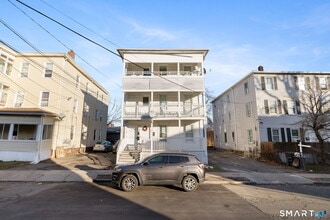 Building Photo - 12 Orange St