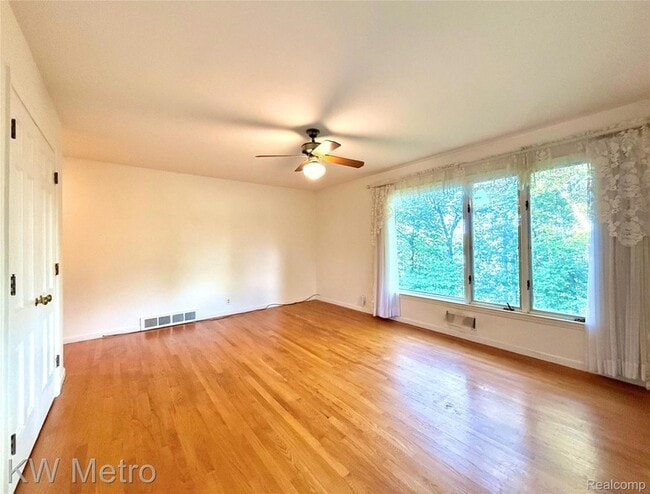 Building Photo - 1448 Inwoods Cir