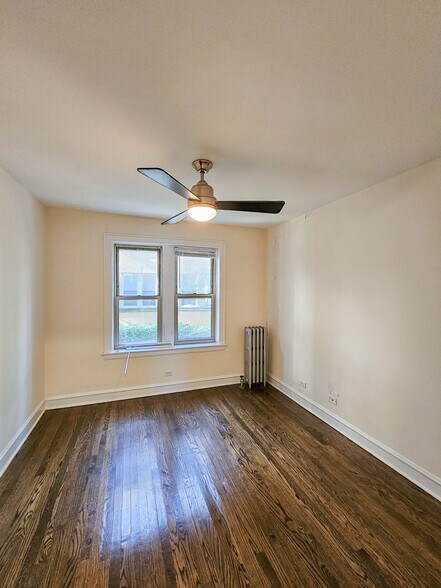 Building Photo - 4243 N Keystone Ave