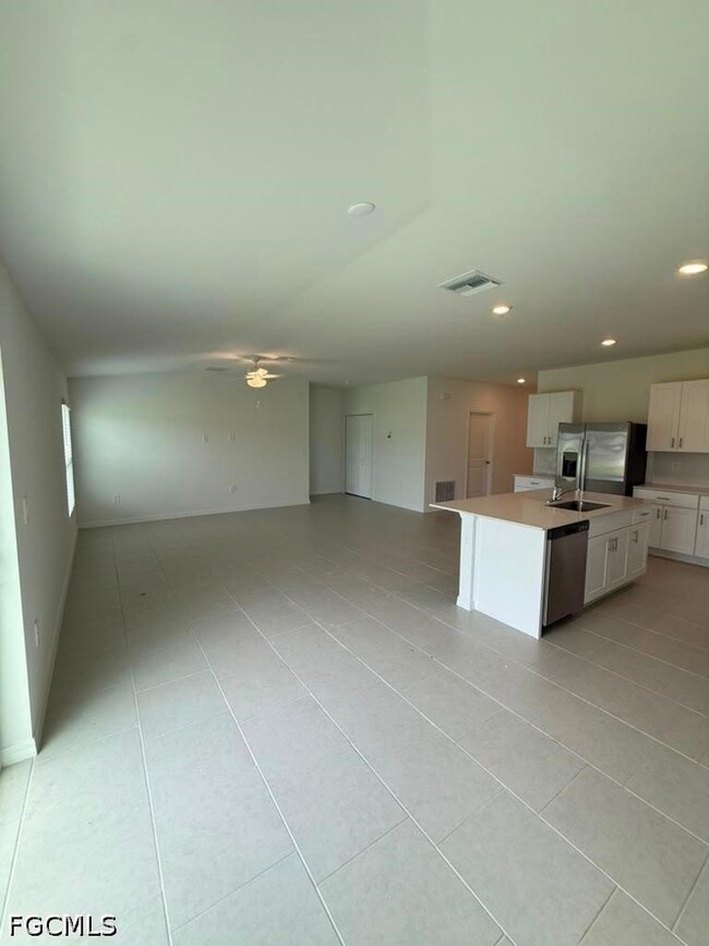 Building Photo - 17328 Cantu Ct