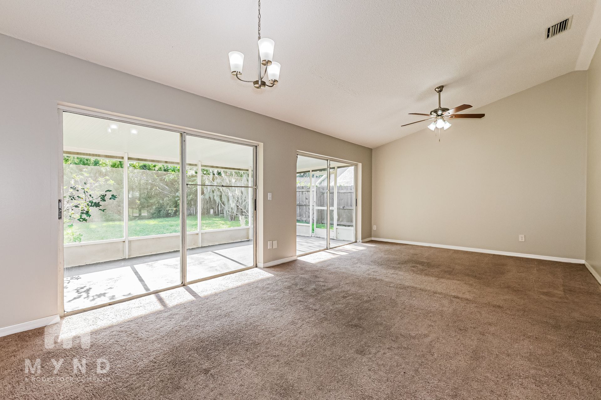 Building Photo - 8150 Tom Sawyer Dr