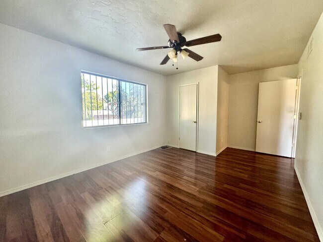 Building Photo - 6536 Calle La Paz