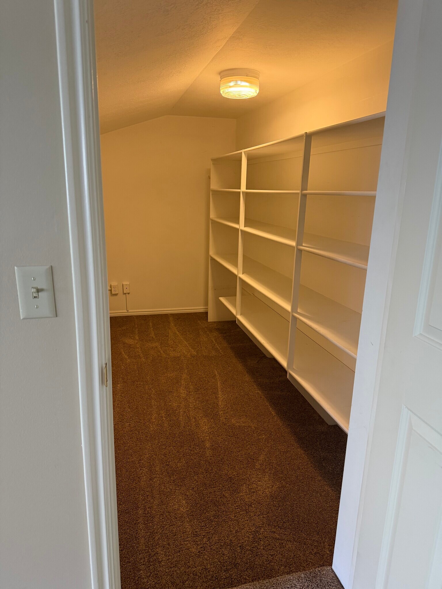 2nd walk in closet in upstairs bedroom - 1715 Darling St