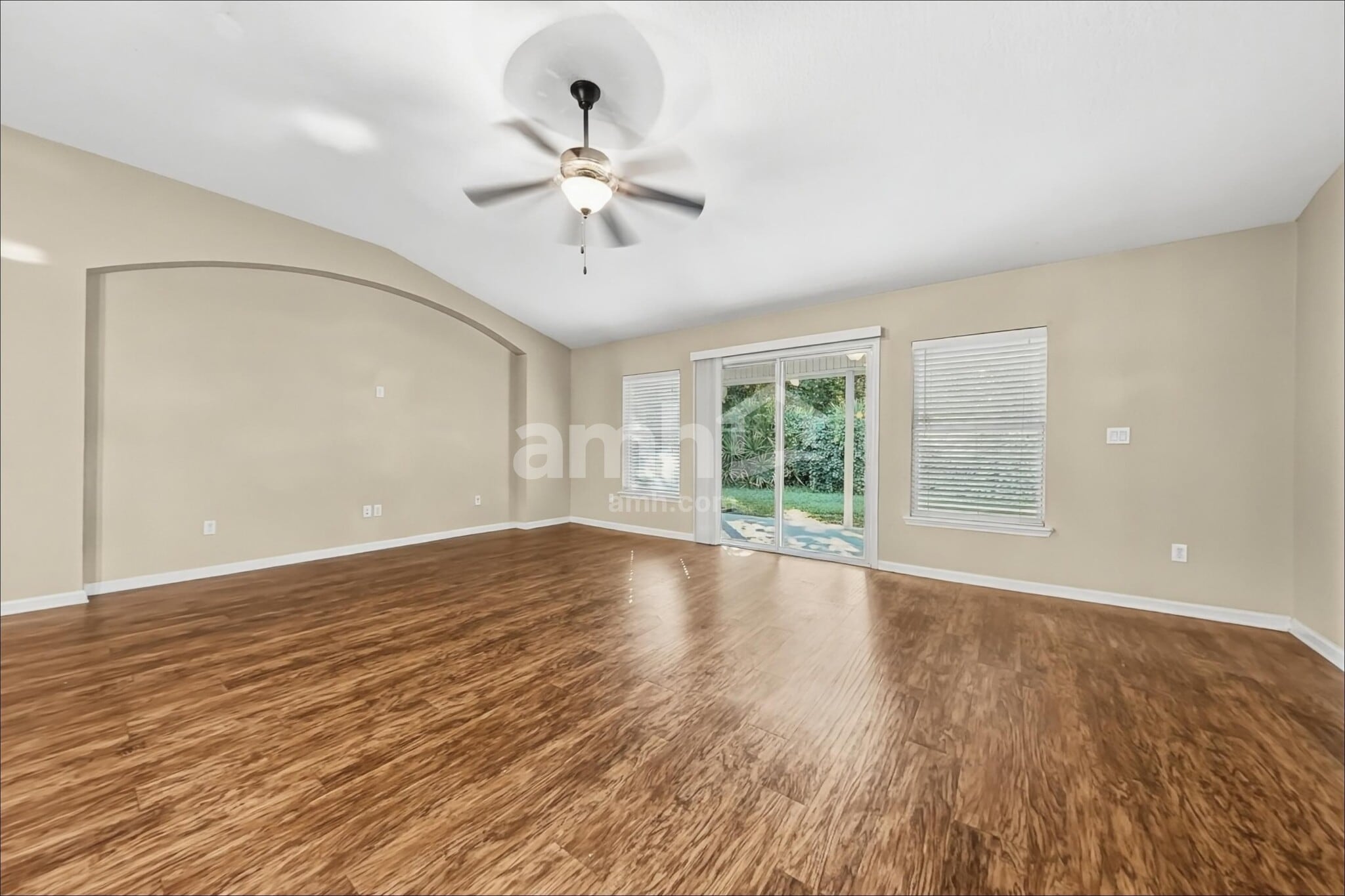 Building Photo - 86021 Aladdins Way