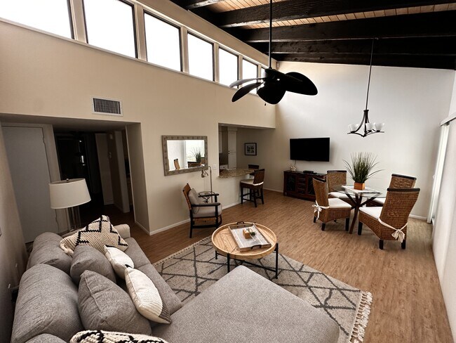 Building Photo - 500 Park Blvd S