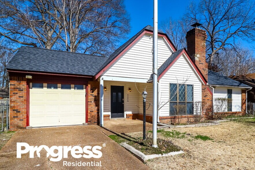 Building Photo - 4426 Spring Harbor Dr