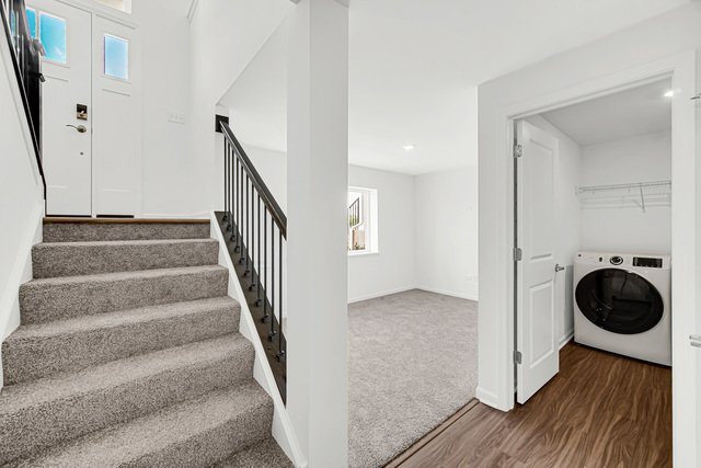 Building Photo - 14951 S McCarthy Cir
