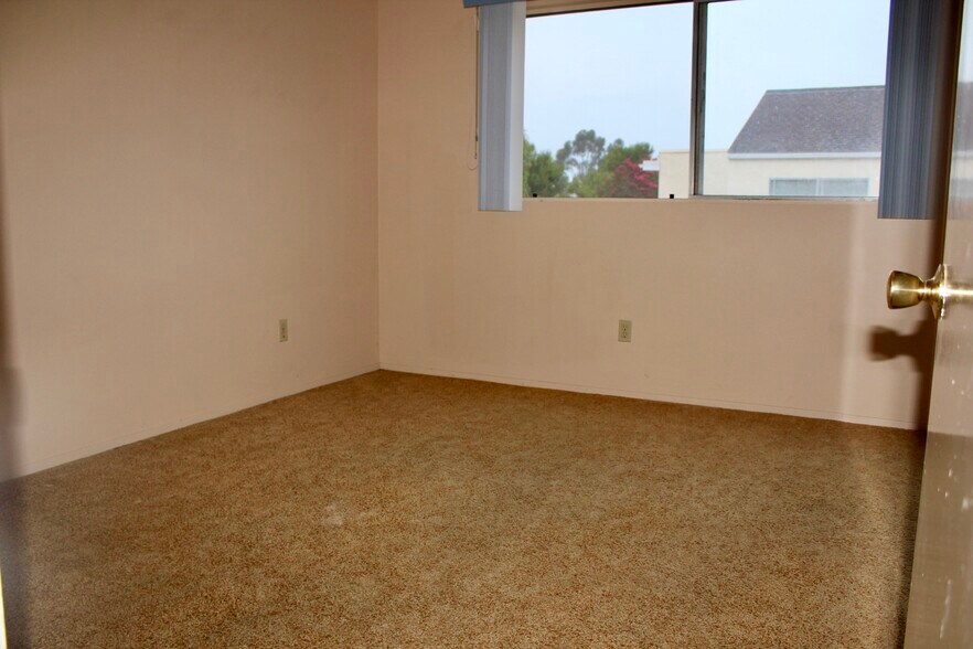 Building Photo - 9535 Easter Way