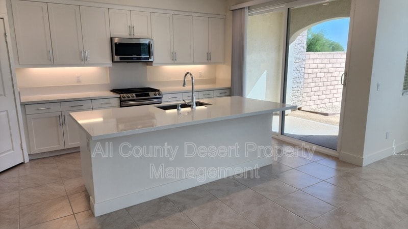 Building Photo - 43355 Passagio Lago Way