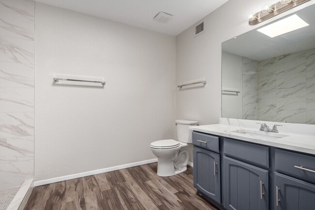 Building Photo - Green Valley- 3 bedroom/ 2 bathroom in 55+...