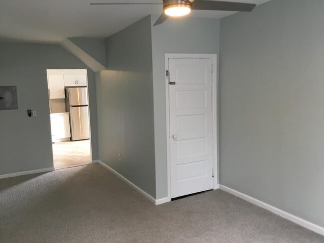 Building Photo - 90 Union Ave