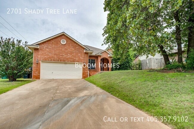 Building Photo - 2701 Shady Tree Ln