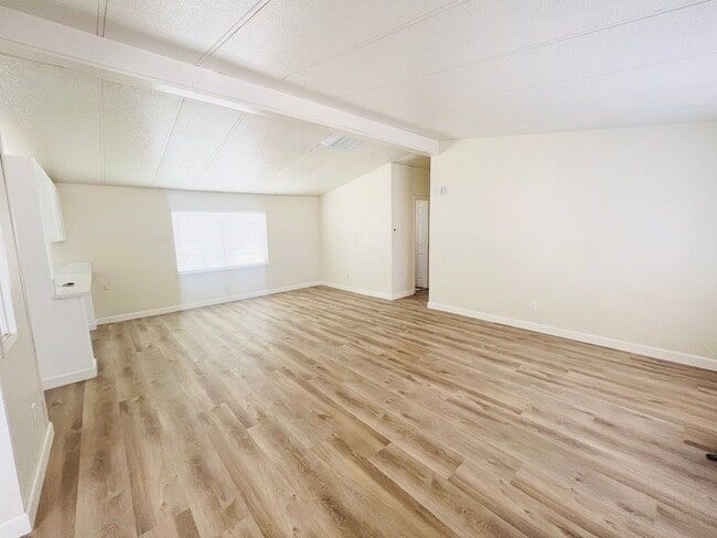Building Photo - 36924 Coyote Lake Rd