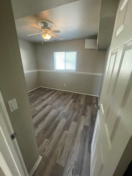Building Photo - 858 Harbor Pky