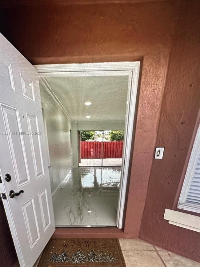 Building Photo - 7001 SW 164th Ct