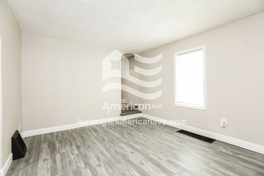 Building Photo - 569 Elbon Ave