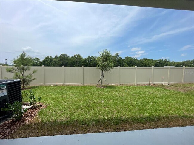 Building Photo - 11127 Crescent Deer Dr