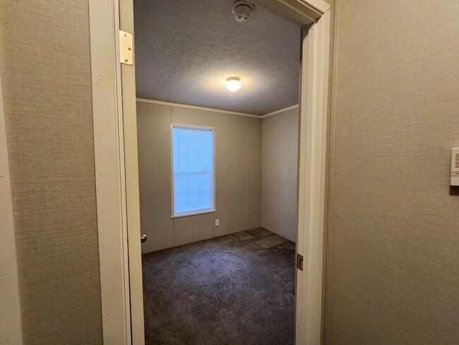 Building Photo - 1301 Avenue A