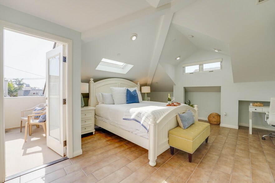 Building Photo - 817 Ostend Ct