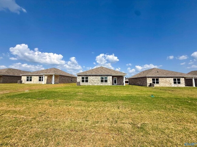 Building Photo - 124 Betty Williams Dr